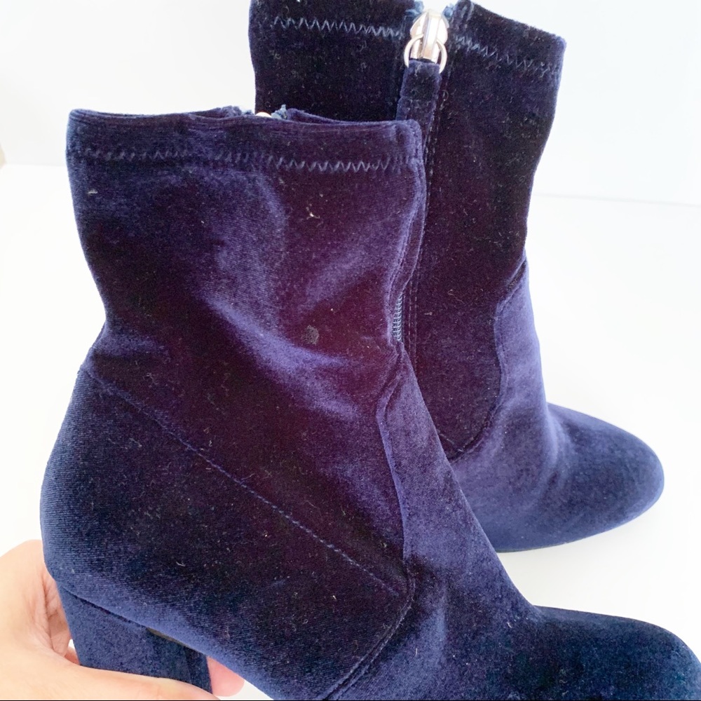 Steve Madden Edit Blue Velvet Ankle Zip Up Boots - Picture 7 of 8